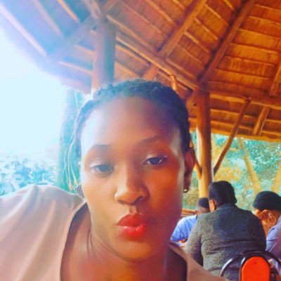 Rona20161994's profile picture. 