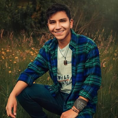 fersoviet's profile picture. Estudiante de sociología,
Técnico en seguridad ocupacional,
Asistente en sistemas,
Asistente en planeación de S.G de Calidad, diagramación y fotografía 📷