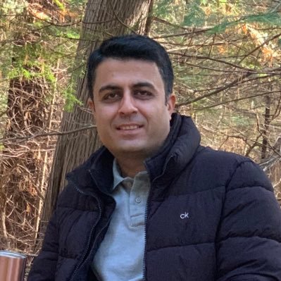 arashsvt's profile picture. دین من انسانیت من است