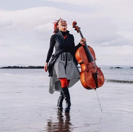 Cellist, musical saw player, loves to live...
Debut solo album 'Dialogues'
