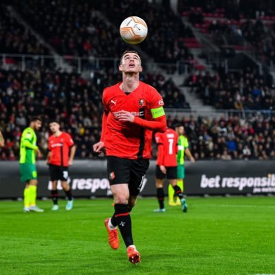 ArHarluet's profile picture. 