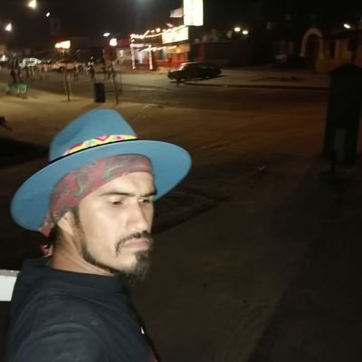 Heriber51141282's profile picture. espontáneo un poco