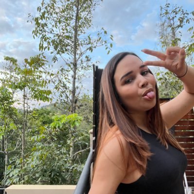 LATINA UGC creator💃🏻 Adding a fresh spice to every deliverable🔆 Me llamo Hillary! 📩 DM for inquiries 📭 hillaryugc@gmail.com
