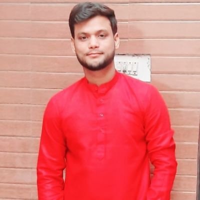 PATRIOT🇮🇳
STUDENT OF JOURNALISM 🧍
TRYING TO BE A POET ✍️