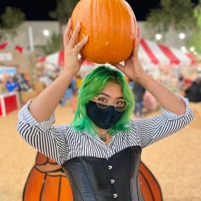 spacecase013's profile picture. hey gamers 👾 they/them