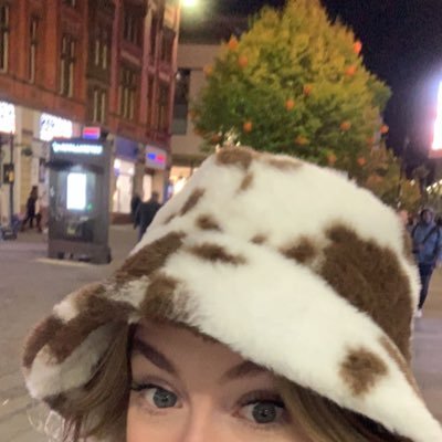 sambevinsx's profile picture. Lake District 🌿✨