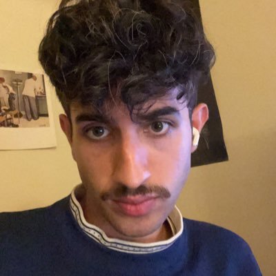 awarmeman's profile picture. 