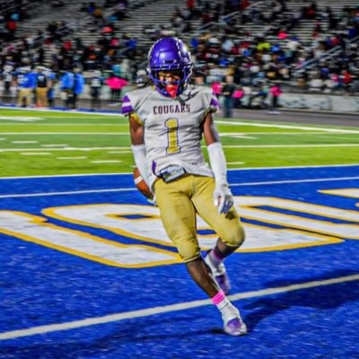 Thurgood Marshall, C/O 24 ATH |RB/Slot| 4 D1 Offers |GPA: 3.8 |amareswish6@gmail.com(937-301-7274) 5’10 170 NCAA ID:2203451624