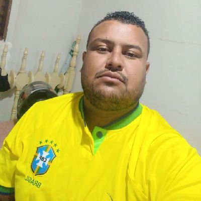 LusFern33843899's profile picture. 