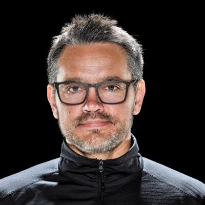 ulrikhof's profile picture. Frölunda hockeyfan sen slutet av 1980-talet. Ska bli hockeyproffs i mitt nästa liv.