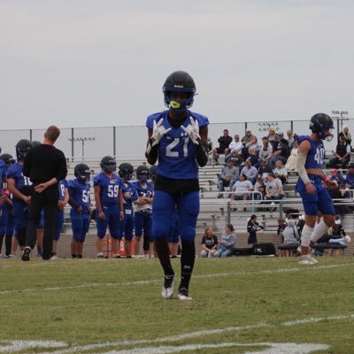 CO/23 Wr/CB Electric kick returner 150lbs 5’8 ACT-22 email-@bombsteph6@gmail.com
