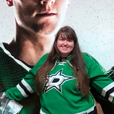 The Dallas Stars and T-Maple leafs cause me physical pain // main Twitter is @wideaw8ke (mostly f1🏎️)