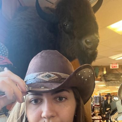 OU Law ’22 // ACU ’19 // uprooted texan // advocate