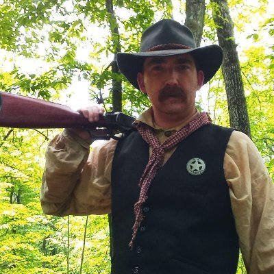 In nowhere Kentucky
I'm a big history nut if you couldn't tell lol and a 18th century Kentucky frontier reenactor. Cancer survivor