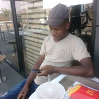๐ฉ๐๐ ๐ (@lekgoathi4) 's Twitter Profile