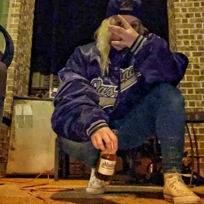 kelsss206's profile picture. They call me Short, I'm nothing nice.

sc: kelss35