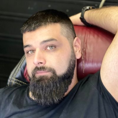 elmirh002's profile picture. 