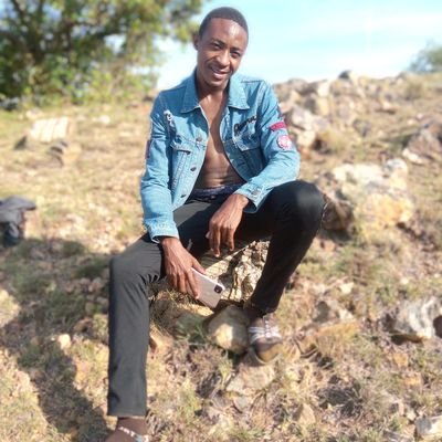 Ogomo001's profile picture. Blacks live matters 🤞🤞