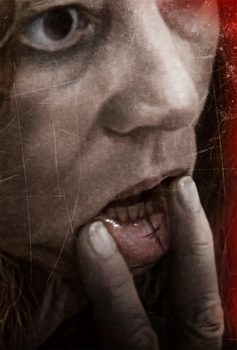 DevilInsideFilm's profile picture. Follow @TweetYourScream for the latest on #TheDevilInside

In theaters January 6 http://t.co/bvxJbTCMvn