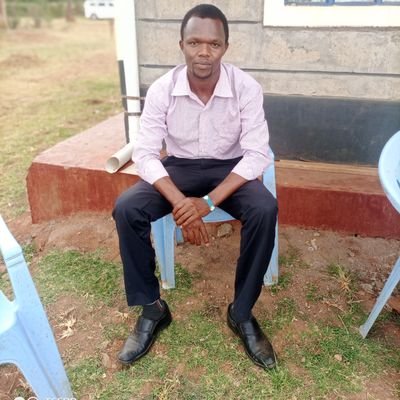 Josphatjt's profile picture. Live is too short to pretent you care🙏