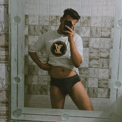 Qwerty01080's profile picture. little Bold on Twitter