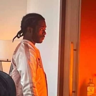 duxkx9's profile picture. 💕