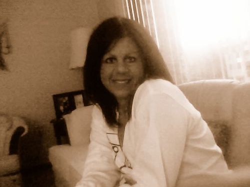 LizAbrahamson's profile picture. Wife,Momma, and Giagia-I lean to the right, I love Jesus, and my Big Fat Greek/American family🩵That's All Folks!