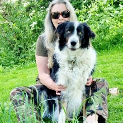 I'm Finley 🐶 An Author. A military family with 5 🐕
#Vets #Patriot #HelpforHeroes God Blessed us🐕 with a great M&D🇬🇧 🇳🇴🇮🇱#wildlife🦊
#WarPawsIraq🐾