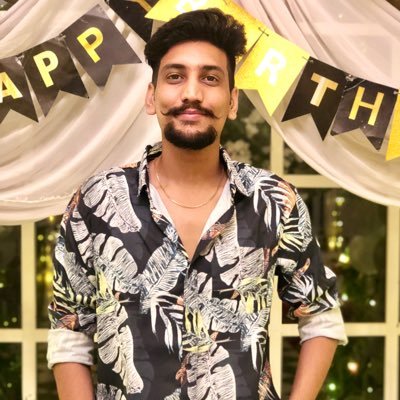 lavrathore's profile picture. Be the best version of you. ✌🏻