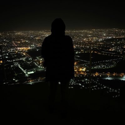 parrparak's profile picture. sapiosexual, Medical Doctor 👩🏻‍⚕️