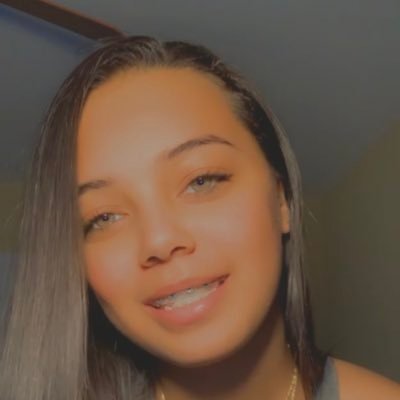 {Twitch Affiliate💗} { Streamer🎮💗} { 3.7K+ TikTok}