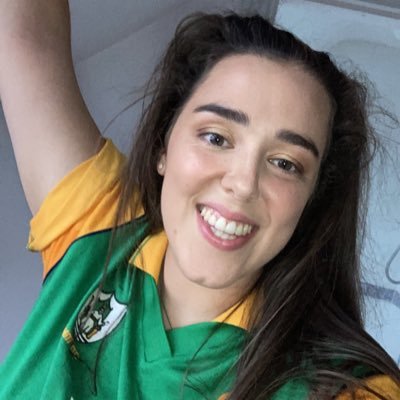 Peigbos's profile picture. MGO 22/23📚👩‍🏫 Gaeilgeoir ☘️ Níl tuile dá mhéad nach dtránn 🌊 Living my best life in Wexico City 🙌
