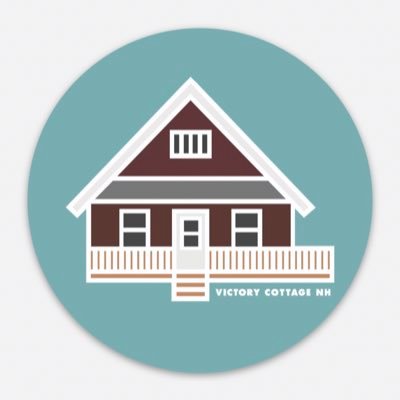 Fully Renovated, All-Season Vacation Rental at Lake Winnipesaukee, Moultonborough, NH. Beach and Lake Access. Community Boat Ramp. #victorycottagenh