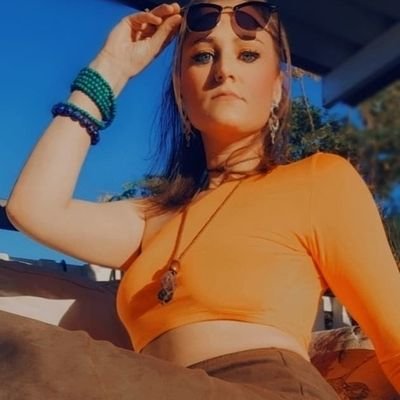 Brisbane, Australia 🇦🇺
Aspiring producer|Multie-Genre DJ|Autist 🎵
Bookings|Enquiries 📥 zhivagray@outlook.com.
Spotify & Soundcloud 📲
Music & socials 📽