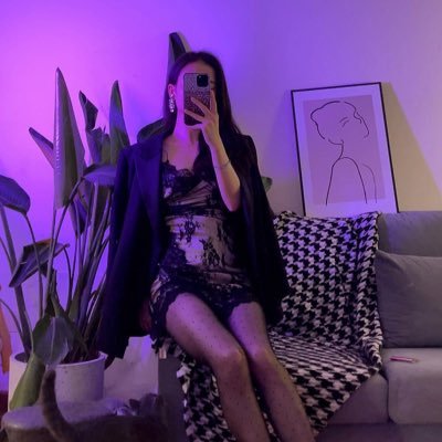 NftSellynp's profile picture. 夜深人静一个人挺孤独的