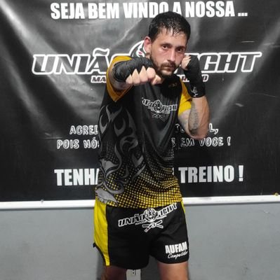 Personal Fight🥊
Instrutor Muay Thai 🇹🇭
Kickboxing 🇺🇲
Rio de janeiro 🇧🇷
personal Fight 🥊👊🏻
Ajuda via direct ➡️📱
