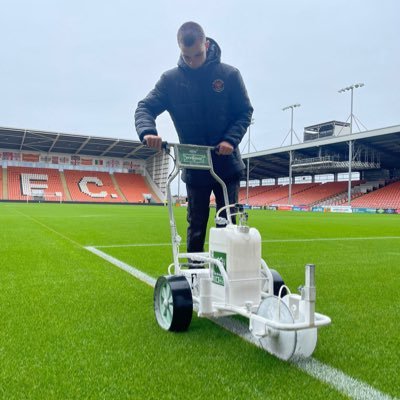 Groundsman @BlackpoolFC. All views are my own!