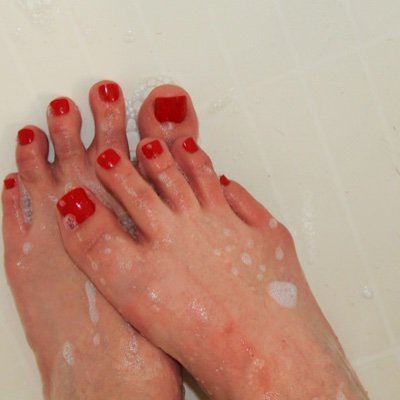 Only Fans and Feet Finder @yourdreamtoez
Feets, tits and ass ~ I like to take bubble baths and wear high heels 🥰 5'7 ~ Size 7 1/2 Shoes No live video calls
