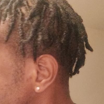 avionaviate's profile picture. Student pilot...