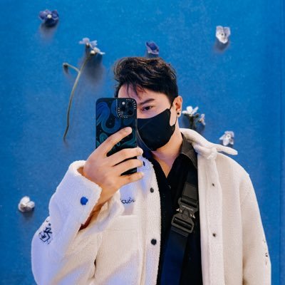 yerdiansha's profile picture. 려 너의 맘속이 찔려 나의 가슴 어질려 힐끔힐끔 어색한 미소만 • 1992년 9월 25일•