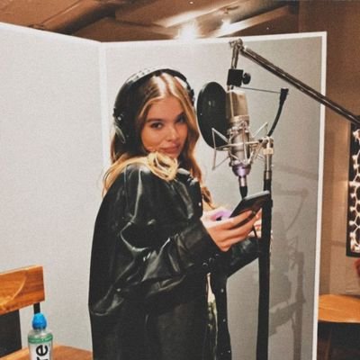 Little_Cacher's profile picture. estoy aburrida y le doy rt a todo lo q veo