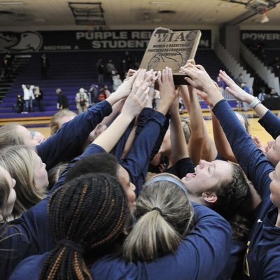 Blugold WBasketball