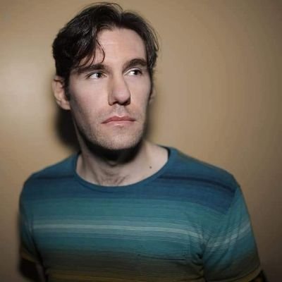 NewSeanRosa's profile picture. Your least essential Twitter follow