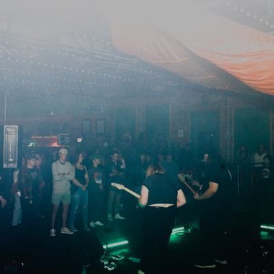 _fauxdeep_'s profile picture. one word