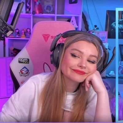 ~👑💖larga vida a la reina💖👑~ 🇪🇸
🏳️🌈𝒶𝓇𝒾𝑒𝓈🏳️🌈 ✳ 🎀 𝒜𝓇💍𝓎𝒾𝓉𝓉 𝒮𝓊𝓅𝓇𝑒𝓂𝒶𝒸𝓎 🎀 ✳ 💙🤏