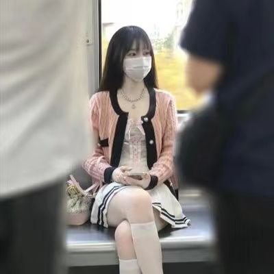 vjcvnn56245043's profile picture. 