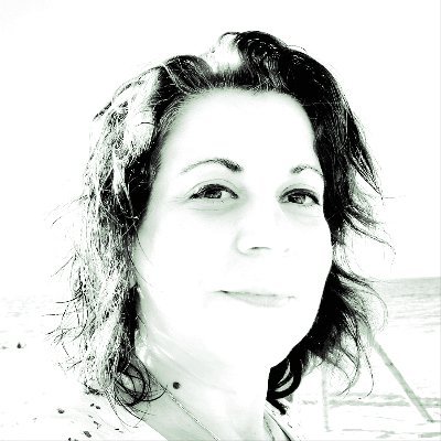 🤱Madre.
👥Trabajadora Social.
📚Experta en Victimología e Intervención Adtva y Judicial con Menores.
💪Defensora de los #DDHH.
🌊Contracorriente.
