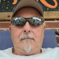 Papa Shred (@dorfaevird) 's Twitter Profile