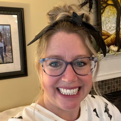 North Point Middle School Counselor, mom of teenagers, a believer that great shoes and a positive attitude can get you through anything!