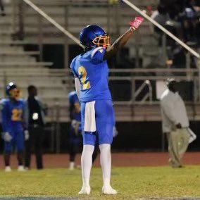 † ČHØŠĘŃ 1 † || -Lockdown corner 6’0 165 lbs-CO’23 🧑‍🎓 -3.1 GPA 📚 email- tamarcusmcgee8@gmail.com phone #-7692359333